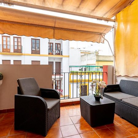 Aoa Casa Triana Familiar Con Terraza Appartement Sevilla Buitenkant foto