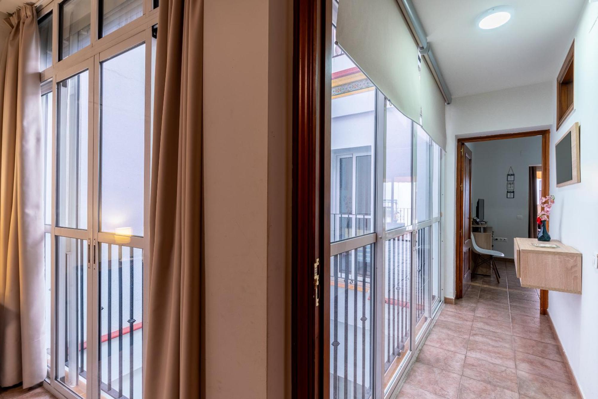 Aoa Casa Triana Familiar Con Terraza Appartement Sevilla Buitenkant foto